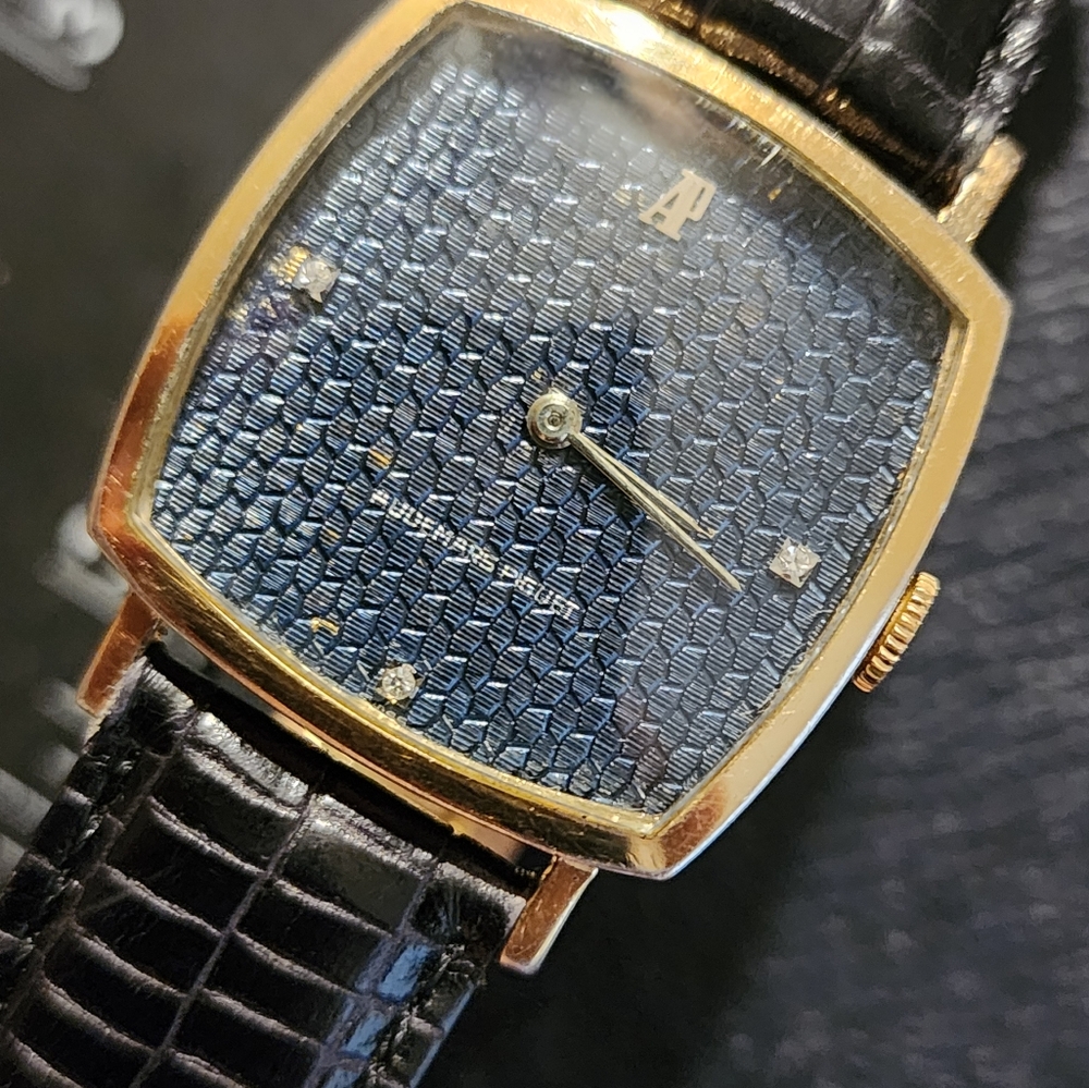 Authentic Audemars Piguet Cobalt Tone Diamond Dial Mecanical Movement ONLY.